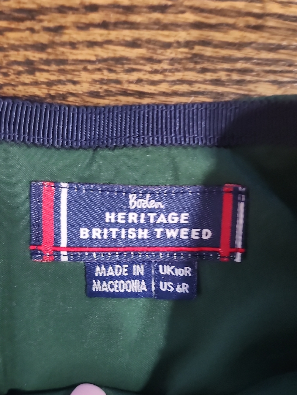 Boden Heritage Green Sleeveless Sheath Dress with Navy Trim 100% WOOL WOMEN US 6 - Picture 2 of 5